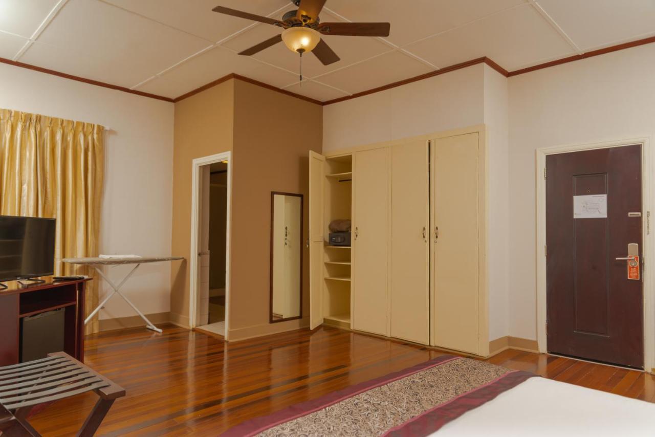 ג'ורג'טאון Herdmanston Lodge Hotel מראה חיצוני תמונה