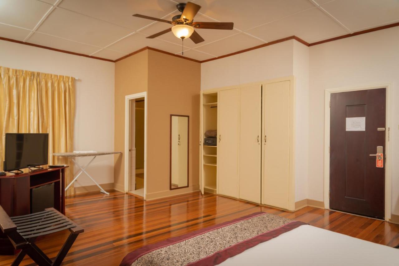 ג'ורג'טאון Herdmanston Lodge Hotel מראה חיצוני תמונה