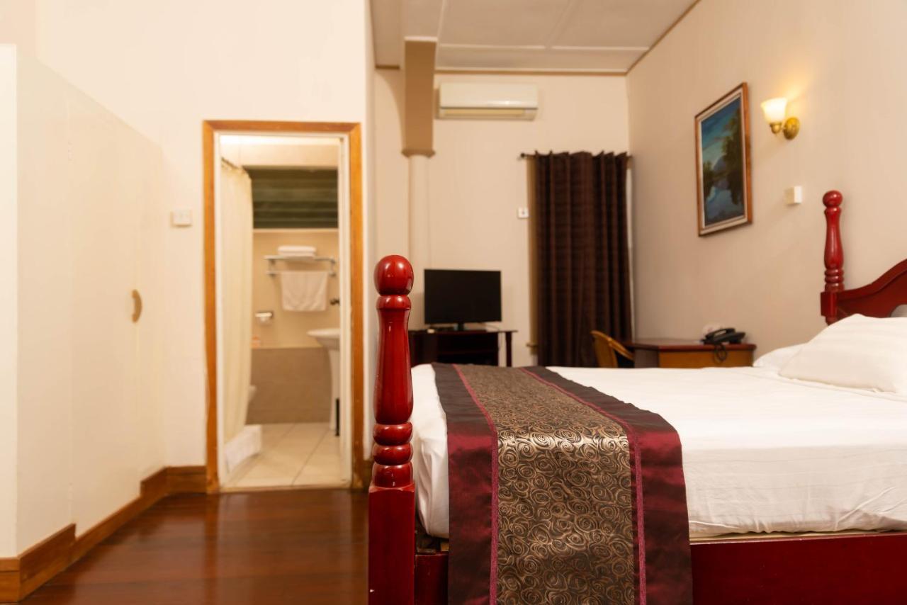 ג'ורג'טאון Herdmanston Lodge Hotel מראה חיצוני תמונה